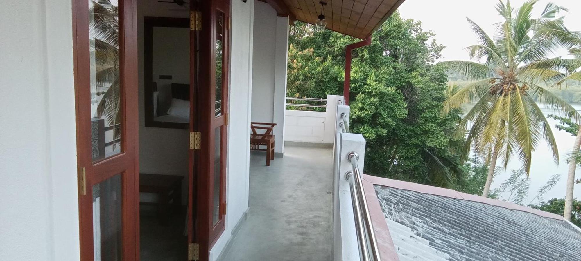 The Green Lagoon Villa 希克杜沃 外观 照片