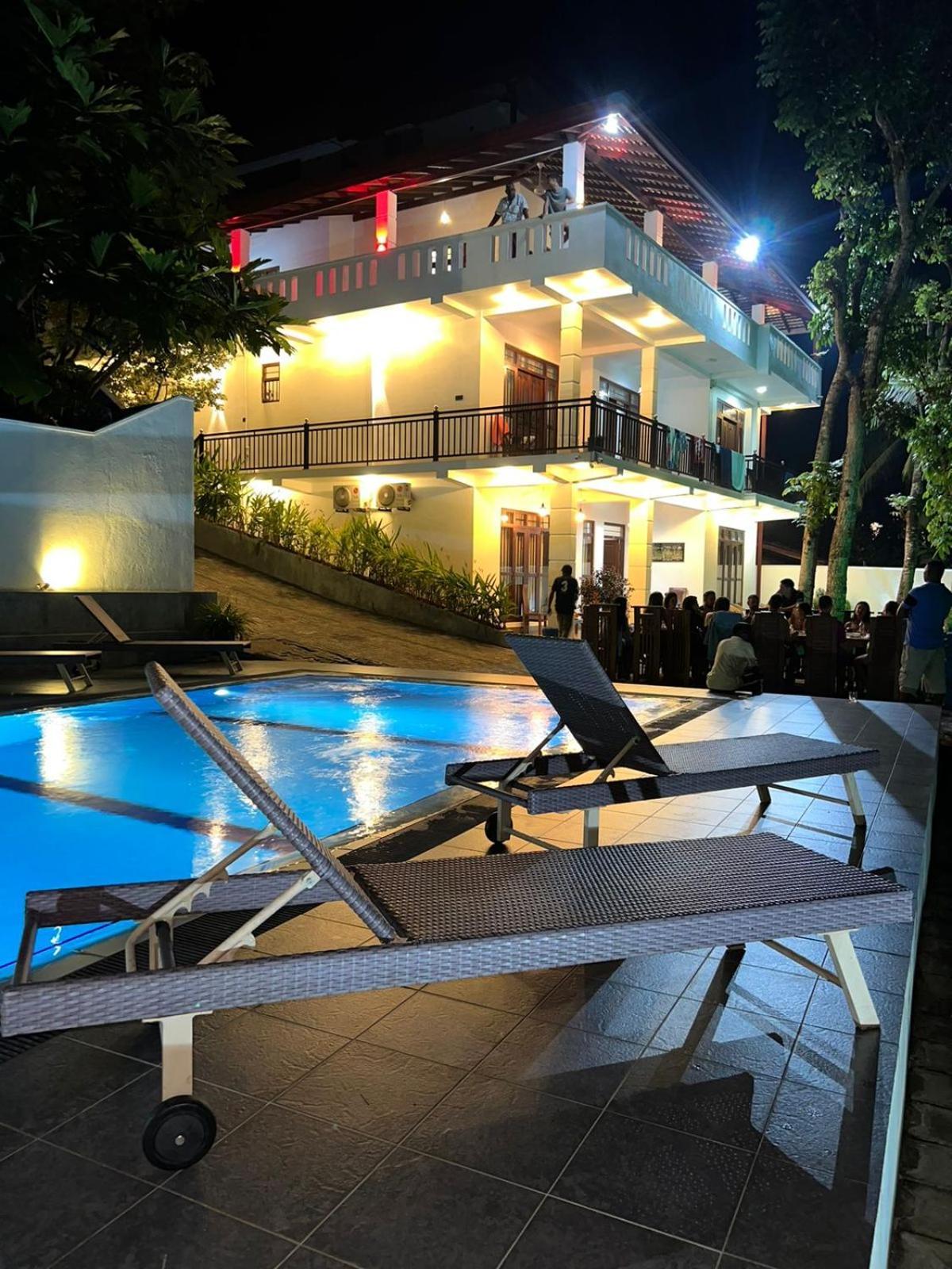 The Green Lagoon Villa 希克杜沃 外观 照片