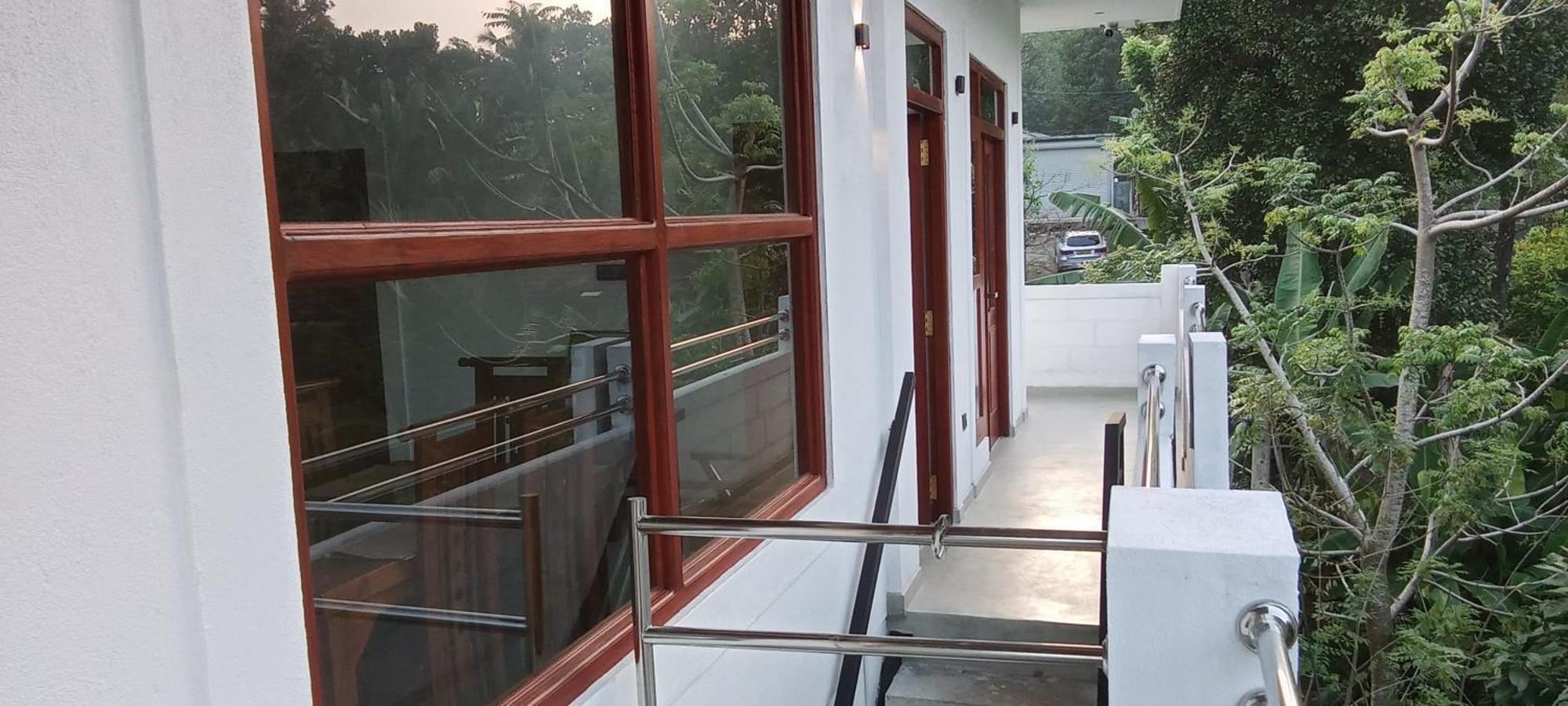 The Green Lagoon Villa 希克杜沃 外观 照片